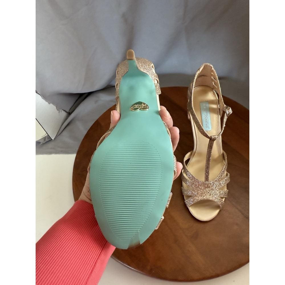 Blue By Betsey‎ Johnson Champagne SB-Tee Sparkle T-Strap Heels Women's Size 9 - Picture 7 of 13